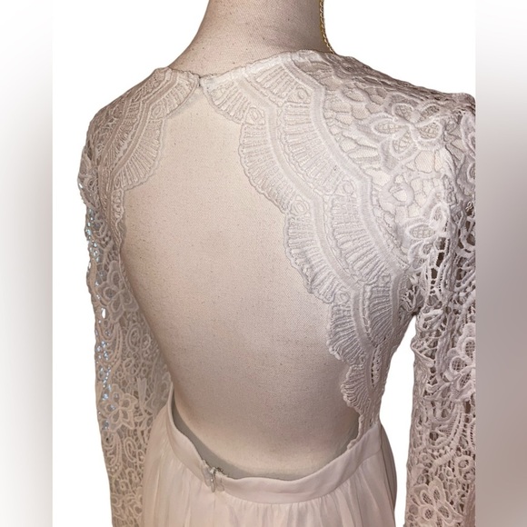 Lulu’s Lace Maxi Wedding Dress in WHT Size Small - Picture 4 of 16